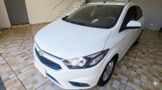 CHEVROLET ONIX 1.0 MPFI LT 8V FLEX 4P MANUAL CHEVROLET ONIX 1.0 MPFI LT 8V FLEX 4P MANUAL